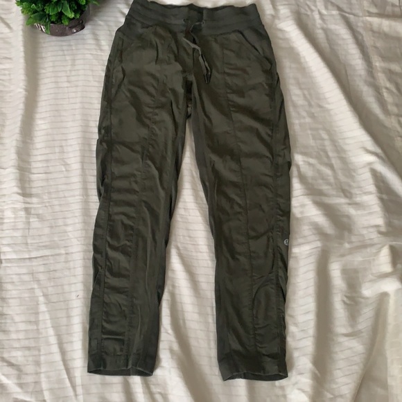 Lululemon Street To Studio Pant II *Unlined 28" Inseam Fatigue Green - Picture 4 of 13